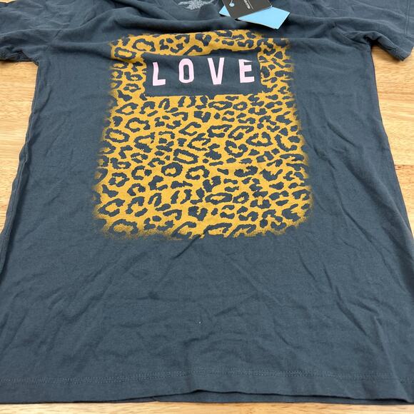 Grayson Threads Women's Leopard Print Love Short Sleeve T-Shirt - Size XS - NWT - Picture 7 of 9